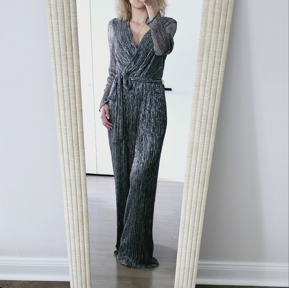 NEW Eliza J Metallic Gray Suplice Jumpsuit - Picture 1 of 5